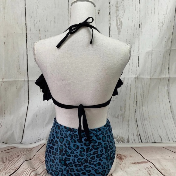 Bikini - Picture 4 of 5